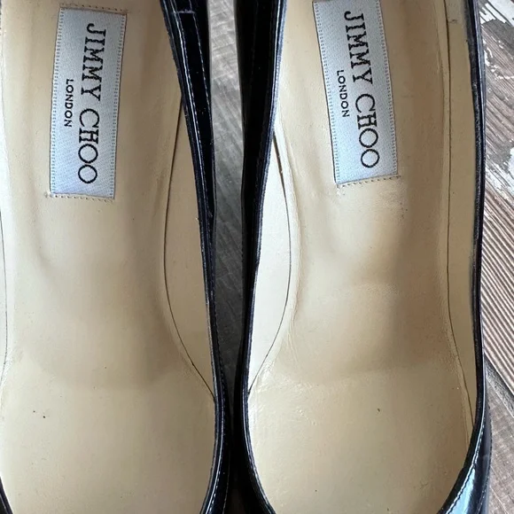 EUC JIMMY CHOO Black Patent Leather high heel pumps, size 38 7.5 Like New - Picture 10 of 10